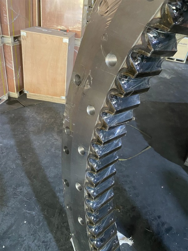 Excavator Slewing Bearing Engineered Rotating Component Suitable for Excavator Applications Demanding High Load Capacity