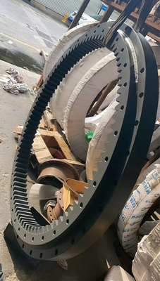 New Holland E135 swing bearing YY40F00006F3 Swing Circle